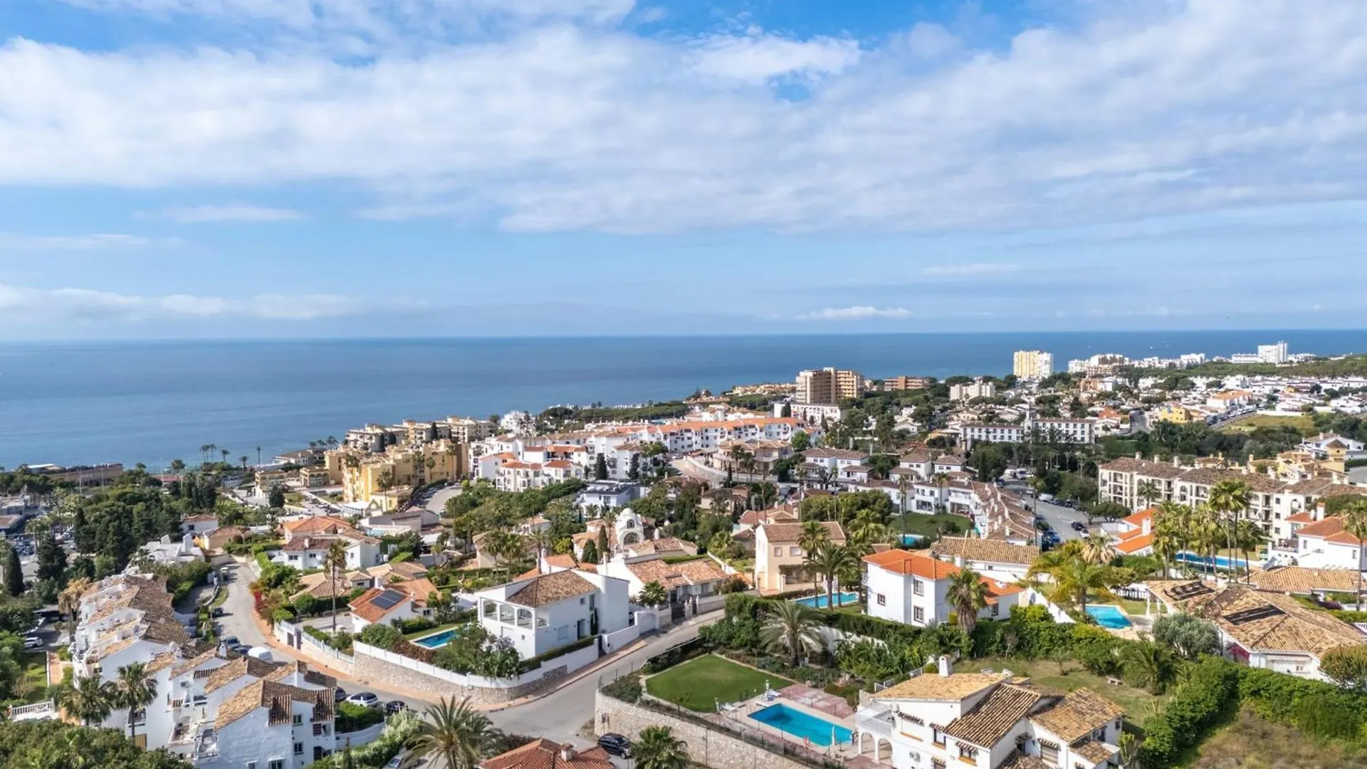 Villa With Private Pool Sea Views & Peaceful Surroundings In Mijas Sitio de Calahonda